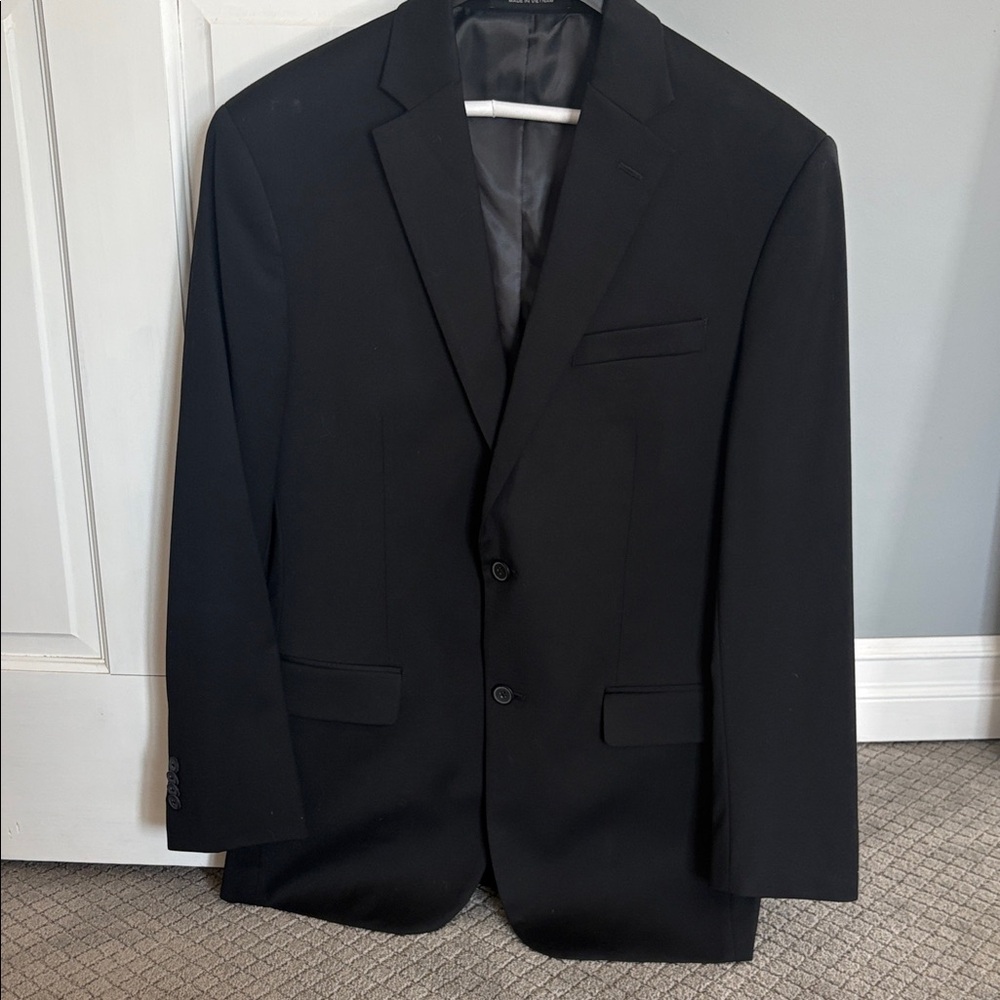 Kenneth Cole Classic Black Sport Coat